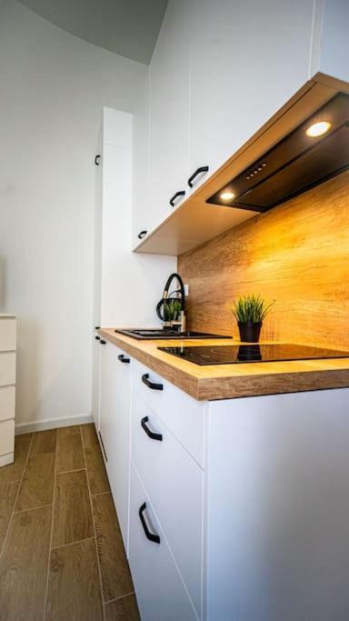 Lovely Apartment In Varşovia Exterior foto