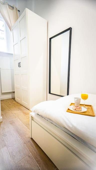 Lovely Apartment In Varşovia Exterior foto